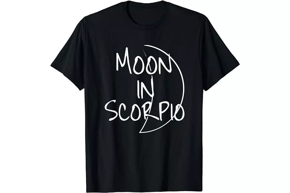 Luna in Scorpione maglietta